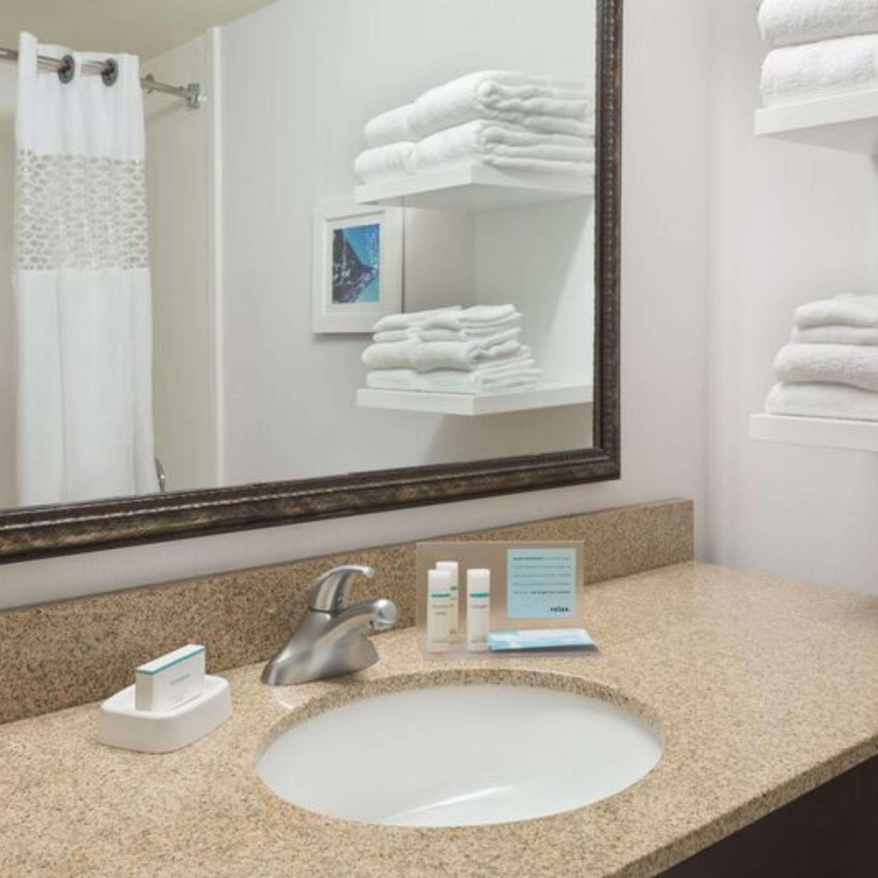Hampton Inn Atlanta Perimeter Center Sandy Springs Exterior photo