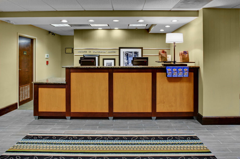 Hampton Inn Atlanta Perimeter Center Sandy Springs Exterior photo